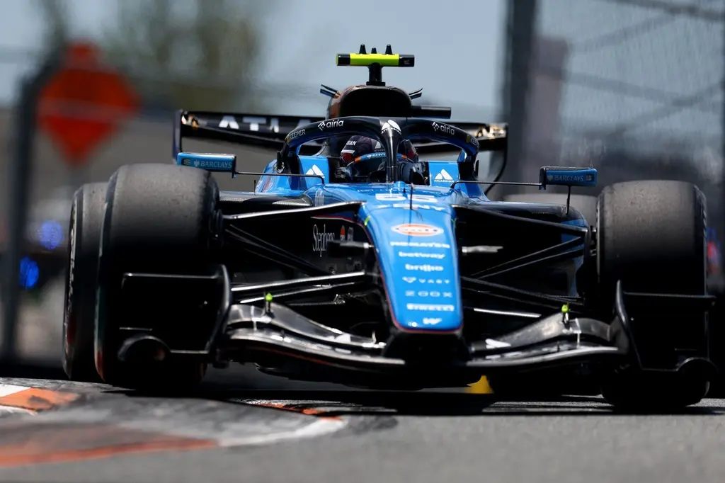 Carlos Sainz: El coche de Williams en Miami es el que deberíamos haber tenido desde la primera carrera