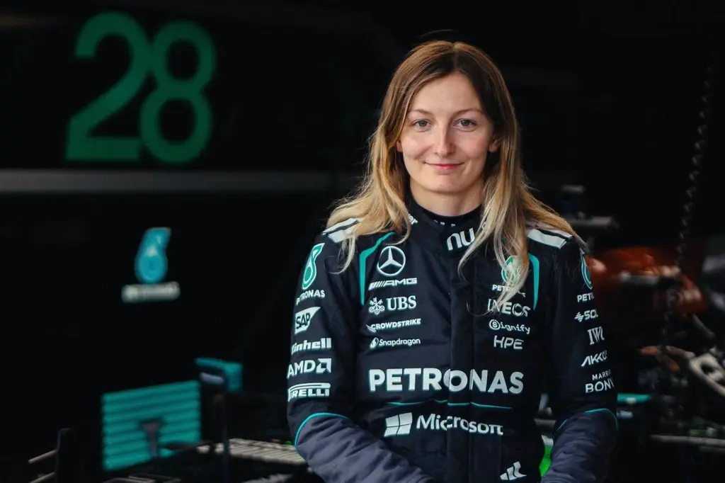 Doriane Pin ve su sueño de la F1 como un objetivo después de probar con Mercedes
