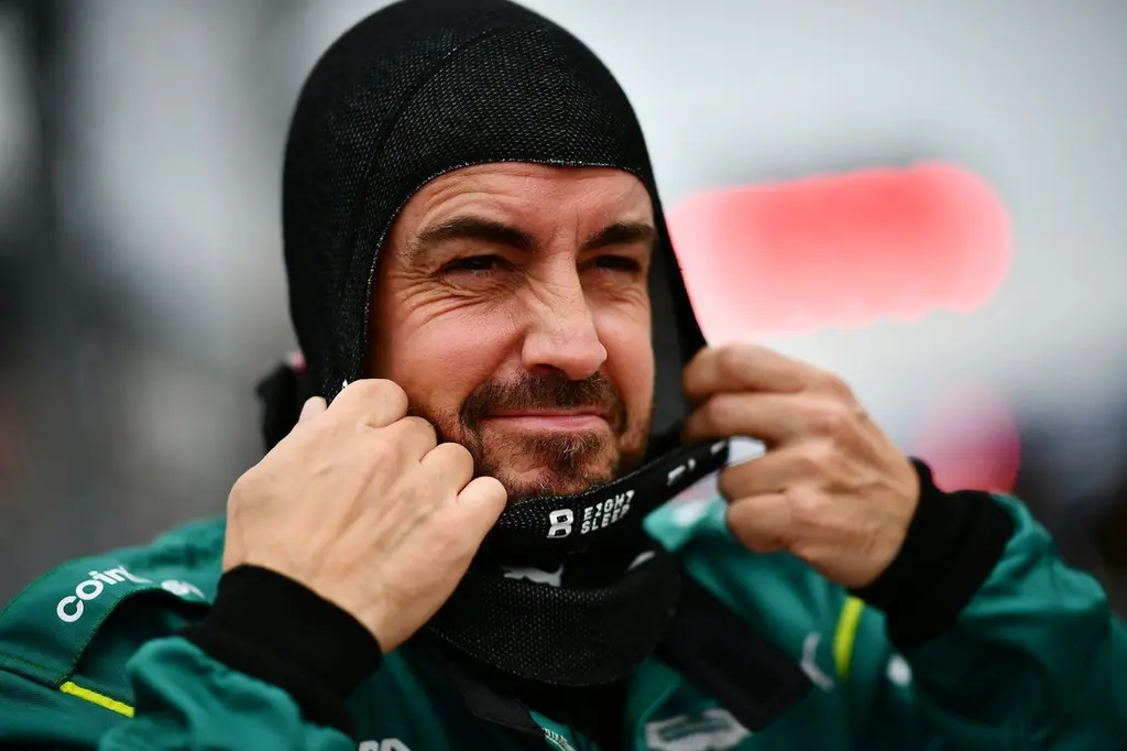 Fernando Alonso en paz con la estrategia de Aston Martin para no desperdiciar dinero en mejoras menores de F1