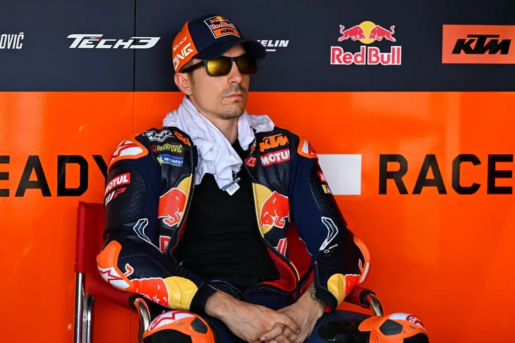 Guenther Steiner ordena a Maverick Vinales esperar hasta estar 100% recuperado
