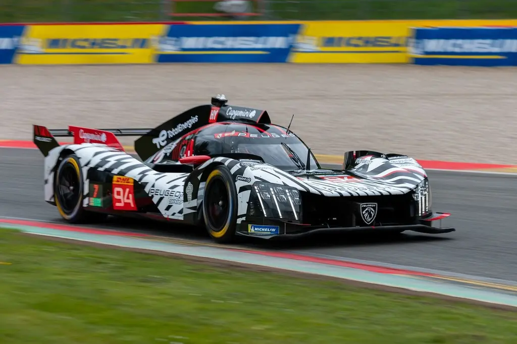 Peugeot logra su primera pole en el WEC en Spa