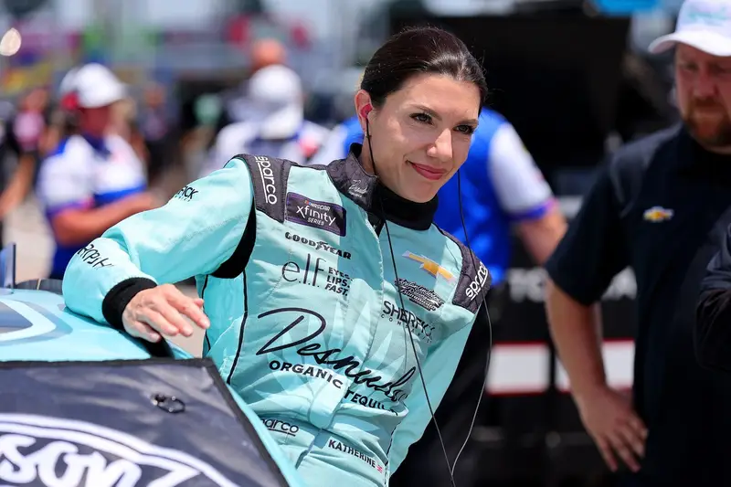 Katherine Legge tiene esperanzas de intentar el doblete Indy 500 y Coke 600 en el futuro