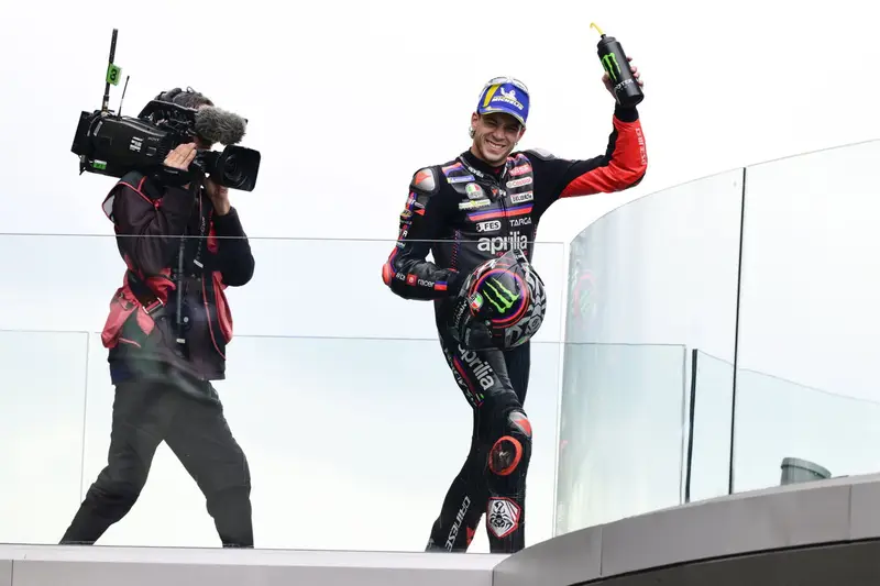 Marco Bezzecchi: Una Brecha de un Solo Punto en el Campeonato de MotoGP